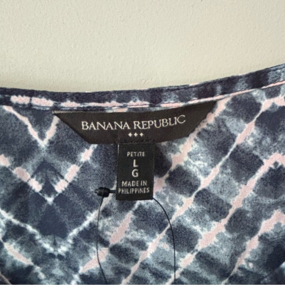 Banana Republic camisole - Picture 5 of 7